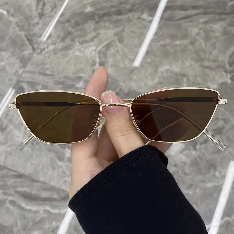 Fashion Cat Eye Sunglasses for - Metal Photo Panel recension och pris